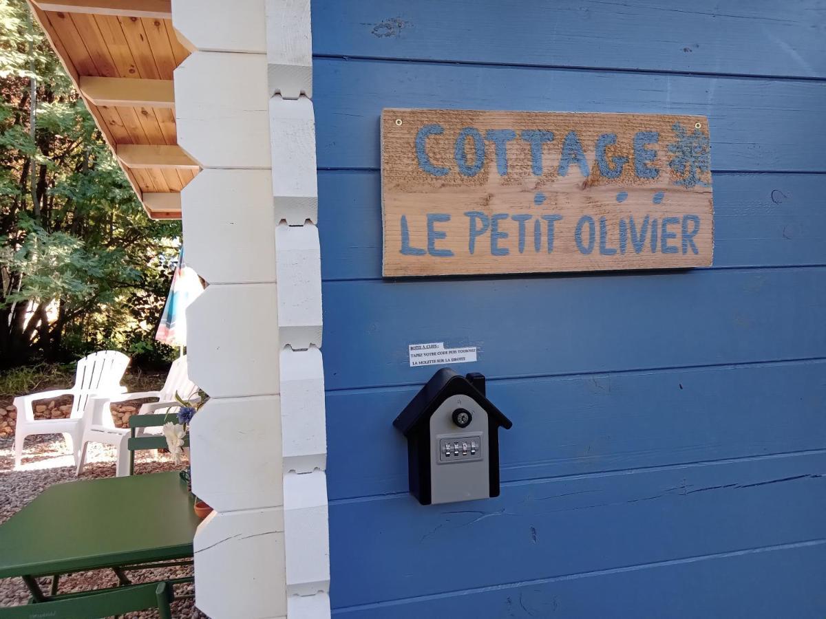 Chalet "Le Petit Olivier" Gites Appart 'Hotel L'Echappee Belle D'Aubenas Logement 2 Sur 3 Exterior foto